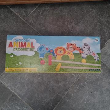 Houten speelgoed croquet set beschikbaar voor biedingen