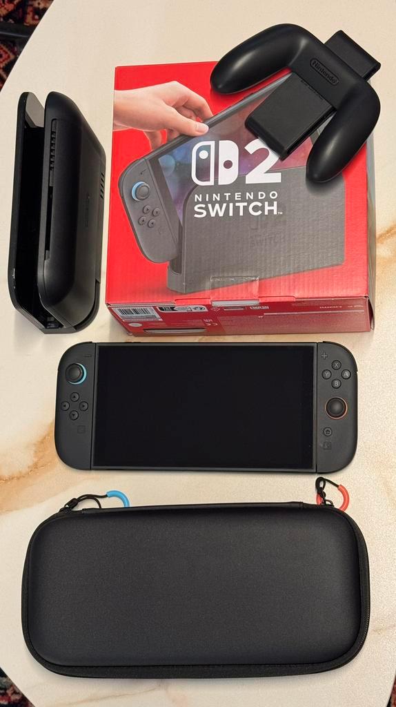 Switch 2, Spelcomputers en Games, Spelcomputers | Nintendo Switch, Zo goed als nieuw, Switch Original, Met 1 controller, Ophalen of Verzenden