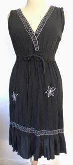 Leuk bruin Ibiza/hippie look jurkje met borduursels! M, Kleding | Dames, Jurken, Maat 38/40 (M), Bruin, Verzenden, Zo goed als nieuw