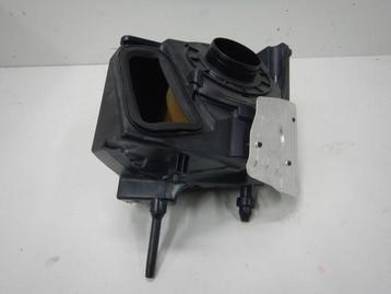 Audi A4 8W 2.0 TFSI Luchtfilterhuis 8W0133837 beschikbaar voor biedingen