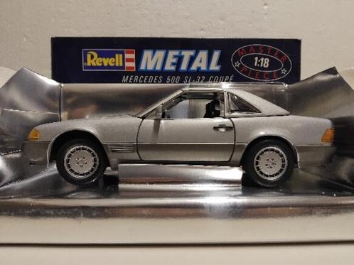Mercedes Benz SL incl kap zilver Revell metal 1:18 KRD, Hobby en Vrije tijd, Modelauto's | 1:18, Zo goed als nieuw, Auto, Revell
