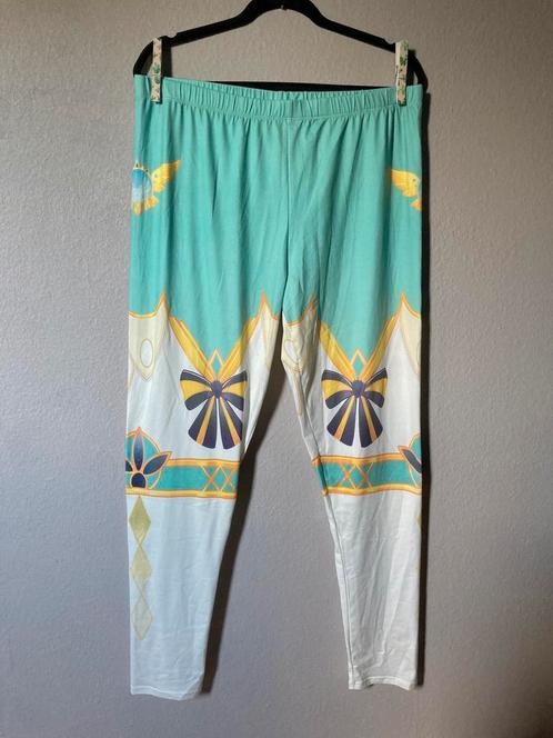 Genshin Impact • Venti casual cosplay • legging L / XL / 2XL, Kleding | Dames, Leggings, Maillots en Panty's, Nieuw, Legging, Maat 44/46 (L)