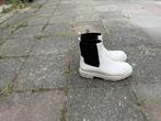 Dames laarzen, Kleding | Dames, Ophalen of Verzenden, Zo goed als nieuw, Zwart