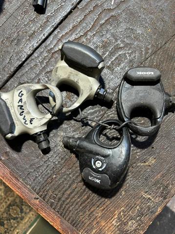 Racefiets klikpedalen beschikbaar voor biedingen