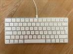 Apple magic toetsenbord draadloos, Computers en Software, Toetsenborden, Ophalen of Verzenden, Zo goed als nieuw, Draadloos, Qwerty