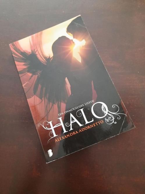Alexandra Adornetto - Halo NL, Boeken, Fantasy, Gelezen, Ophalen of Verzenden