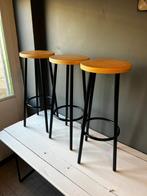 3 houten barkrukken, Huis en Inrichting, Ophalen, 60 tot 90 cm, Zo goed als nieuw, 3 krukken