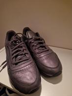 Reebok sneakers metallic zgan maat 41 € 60, Kleding | Heren, Schoenen, Overige kleuren, Ophalen of Verzenden, Reebok, Sneakers of Gympen