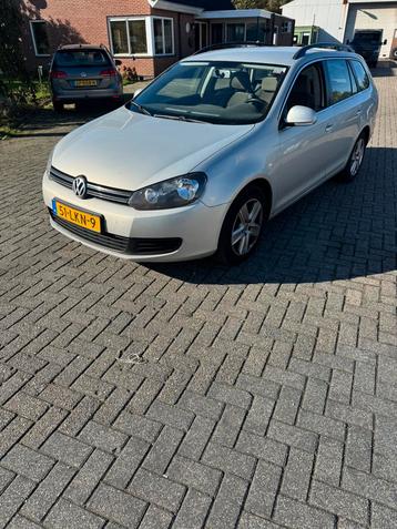 Volkswagen Golf 1.6 TDI 77KW Variant 2010 Grijs beschikbaar voor biedingen