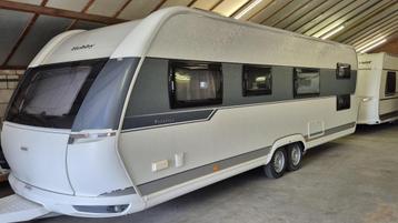 Hobby 720 UKF Stapelbed, Fransbed, Rondzit, Airco, Mover. beschikbaar voor biedingen