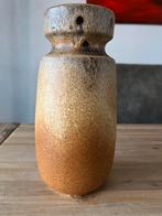 Prachtig fat lava vaas van West Germany bijzondere kleuren, Huis en Inrichting, Woonaccessoires | Vazen, Overige kleuren, Aardewerk of Porselein