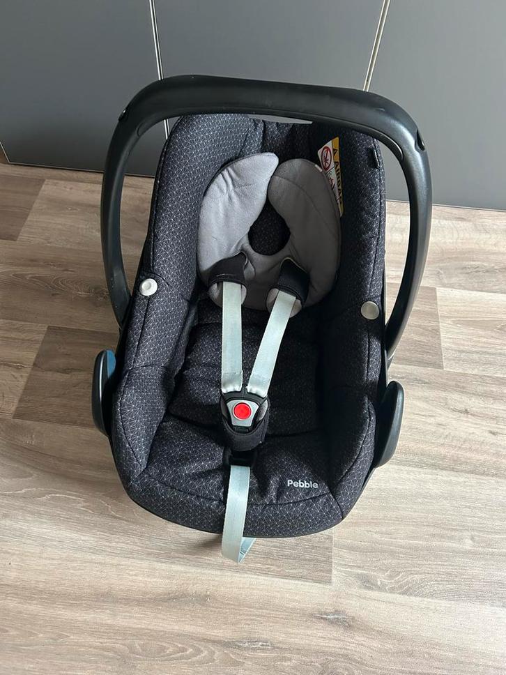 Maxi Cosi Pebble - Diamond Black, Kinderen en Baby's, Autostoeltjes, Gebruikt, Maxi-Cosi, 0 t/m 13 kg, Autogordel, Zijbescherming