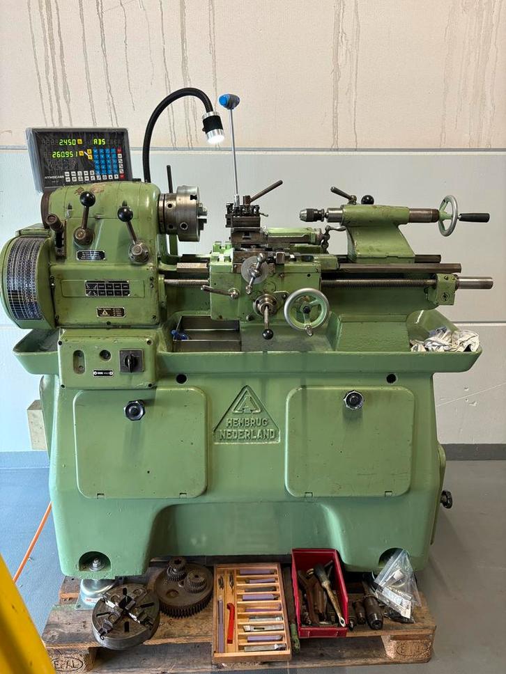 AI Hembrug DR1 E4124 digitaal, Doe-het-zelf en Verbouw, Draaibanken, Zo goed als nieuw, Metaaldraaibank, Minder dan 500 mm, Ophalen