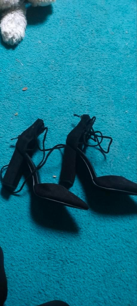 Sheln hakken - Gratis!, Pumps, Zwart, Sheln, Ophalen of Verzenden