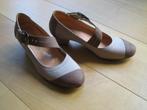 Nieuw! Comfortabele leren schoenen POCCOPAZZA 37-38 snazzeys, Kleding | Dames, Schoenen, Pumps, Verzenden, Beige, Poccopazza