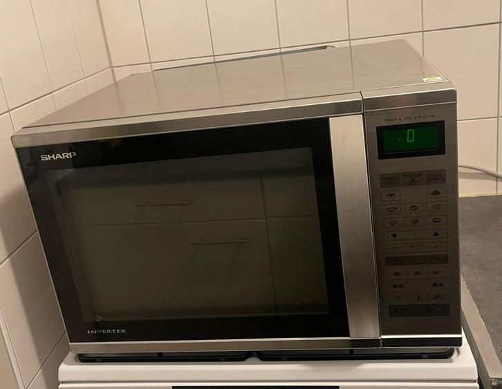 Sharp combimagnetron R971STW Z.G.A.N., Witgoed en Apparatuur, Magnetrons, Zo goed als nieuw, Vrijstaand, Combimagnetron, Crisp