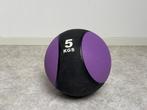 Medicine Ball 5kg, Sport en Fitness, Fitnessmaterialen, Ophalen of Verzenden, Zo goed als nieuw, Fitnessbal