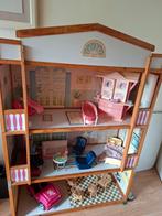 Houten barbie huis Hoogte 143 cm Breed 100 cm, Kinderen en Baby's, Speelgoed | Poppenhuizen, Ophalen, Gebruikt, Poppenhuis