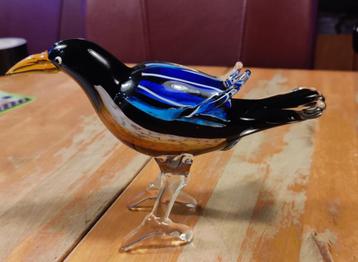 Hand geblazen Vogel beschikbaar voor biedingen