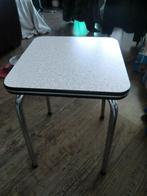 Keuken krukje jaren 60/70, Huis en Inrichting, Ophalen of Verzenden, Zo goed als nieuw, Staal