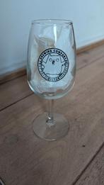 T Uiltje glaasje op voet, Ophalen of Verzenden, Zo goed als nieuw, Bierglas