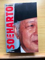 Biografie van Soeharto, Ophalen of Verzenden, Zo goed als nieuw, Robert Elson