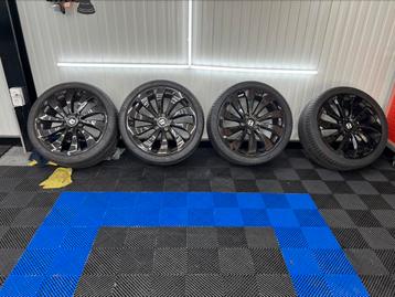 Org Bentley Flying spur 22 inch + pirelli P zero B beschikbaar voor biedingen