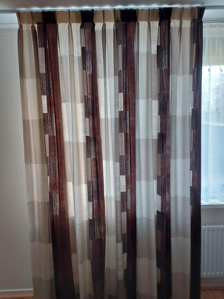 Gordijnen - 230x335 cm - Dubbele vlinder, Huis en Inrichting, Stoffering | Gordijnen en Lamellen, Zo goed als nieuw, 200 cm of meer