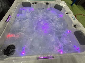 SUPERDEAL Amerikaanse jacuzzi ❗VANDAAG BEZORGD 👌😲 beschikbaar voor biedingen