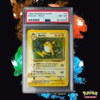Pokémon kaart Raichu base set Holo 14/102 PSA 8, Hobby en Vrije tijd, Verzamelkaartspellen | Pokémon, Ophalen of Verzenden, Zo goed als nieuw