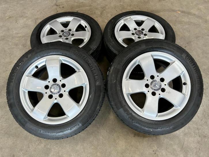 16 inch originele velgen + zomerbanden Mercedes E klasse, Auto-onderdelen, Banden en Velgen, Banden en Velgen, Zomerbanden, 16 inch