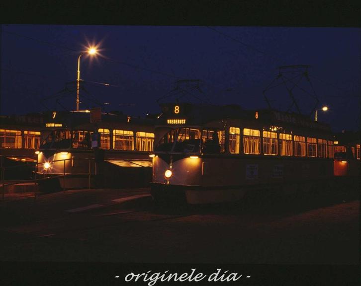 h1064: dia van HTM PCC's serie 1200, Scheveningen, '80s, Verzamelen, Spoorwegen en Tramwegen, Gebruikt, Tram, Kaart of Prent, Ophalen of Verzenden