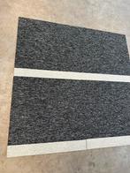 Tapijttegels 50x50 zwart met witte rand 25m2 nieuw, Huis en Inrichting, Stoffering | Vloerbedekking, Ophalen, Qq, Q, Zwart