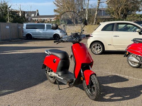 Super Soco Cux Elektrisch Rood 2021, Fietsen en Brommers, Snorfietsen en Snorscooters, Gebruikt, Overige merken