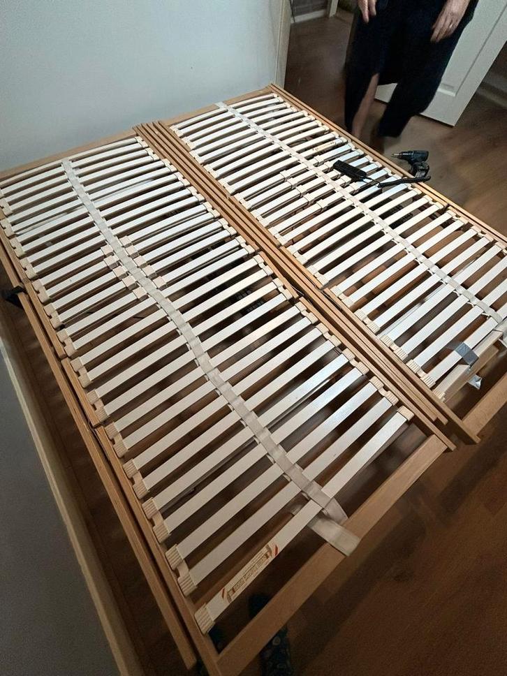 2x Elektrische lattenbodem 90x210, Huis en Inrichting, Slaapkamer | Matrassen en Bedbodems, Gebruikt, Bedbodem, 90 cm, 210 cm