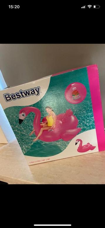 Bestway opblaas flamingo nieuw in doos  beschikbaar voor biedingen