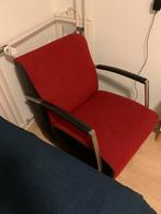 Montel sue fauteuil rood, Huis en Inrichting, Fauteuils, Ophalen, Zo goed als nieuw, 75 tot 100 cm, 50 tot 75 cm