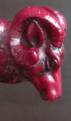 Beeldje ram ,bok Statue Feng Shui Red Resin Guardian, Verzamelen, Beelden en Beeldjes, Ophalen of Verzenden, Zo goed als nieuw