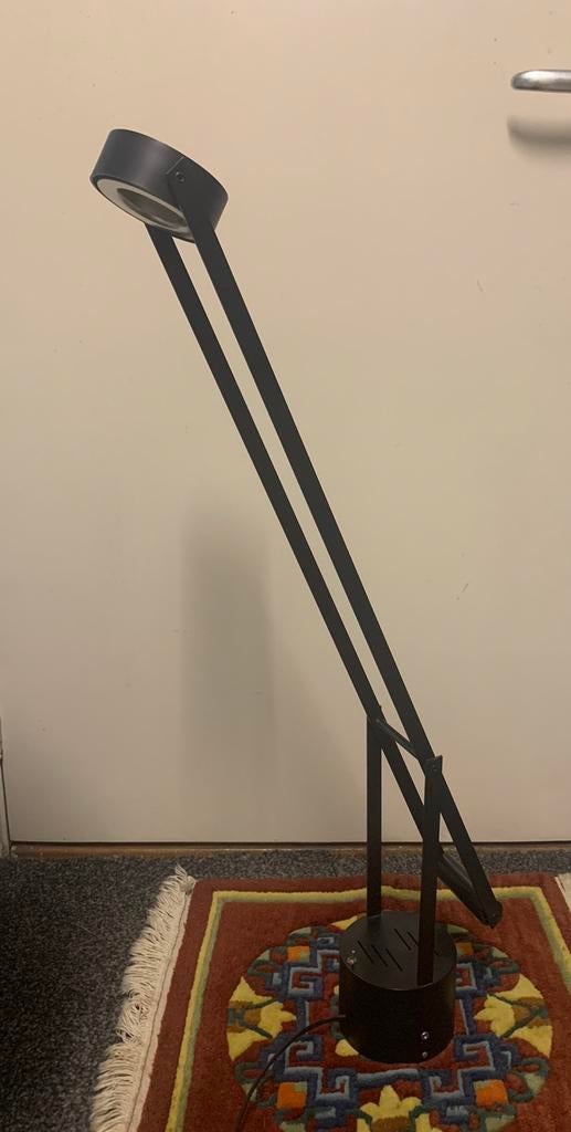 Design bureaulamp jaren 80 Italië, Ophalen of Verzenden, Zo goed als nieuw, Metaal, 75 cm of meer