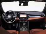 Alfa Romeo Giulia 2.0T Sprint | Veloce Interieur | Stoelverw, Auto's, Alfa Romeo, Te koop, Benzine, 73 €/maand, Gebruikt