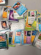 DIV POKEMON KAARTJES MIN 150 STUKS, Ophalen of Verzenden, Meerdere kaarten