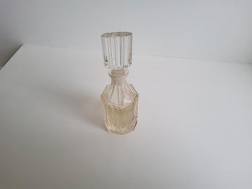 VINTAGE PARFUM FLESJE beschikbaar voor biedingen