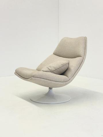 Artifort F511 vintage fauteuil in crème beschikbaar voor biedingen