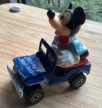 Oude Mickey Mouse in Jeep Auto  1979 Walt Disney, Ophalen, Mickey Mouse, Zo goed als nieuw, Beeldje of Figuurtje