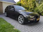 BMW 3-Serie 318i 136pk Aut 2019 Zwart, Auto's, BMW, Automaat, Zwart, 1465 kg, Zwart