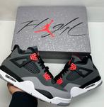 Jordan 4 Retro Infrared maat 44, Zwart, Nieuw, Ophalen of Verzenden, Sneakers of Gympen