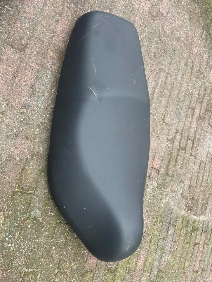 Gilera runner sp pro zadel, Motoren, Tuning en Styling, Ophalen
