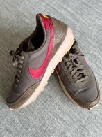 Nike daybreak sneakers olive snakeskin roze air max, Kleding | Dames, Nike, Ophalen of Verzenden, Sneakers of Gympen, Gedragen