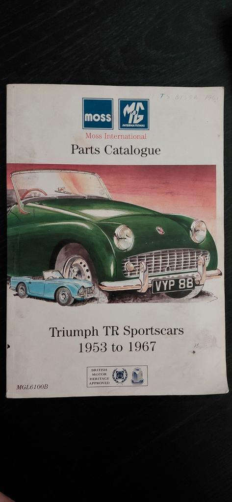 Triumph TR Sportscars Onderdelen Catalogus 1953-1967, Boeken, Auto's | Boeken, Gelezen, Overige merken, Ophalen of Verzenden