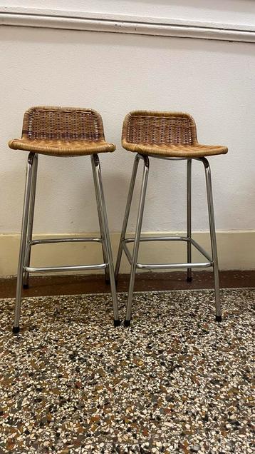 Vintage Barkruk beschikbaar voor biedingen